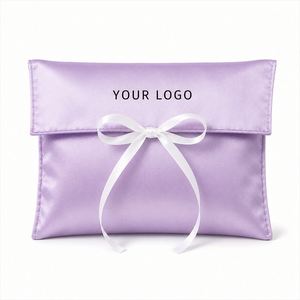 Boîte cadeau en satin avec coutures de qualité supérieure, enveloppe pour bijoux, avec autocollants découpés pour une identité de marque personnalisée - Product Image 1
