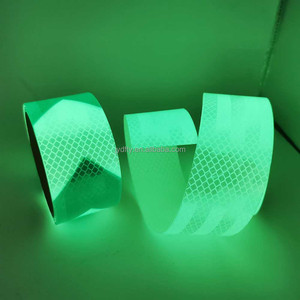 Cinta Reflectante Prismática de 5 cm x 10 m, Brillante en la Oscuridad, Autoadhesiva, para Seguridad Vial, Cinta Reflectante y Luminosa - Product Image 2