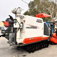 Moissonneuse-batteuse à maïs 4LZ-4J (PRO988Q-Q) avec moteur V3800-DI-T-ET15 de 72,9 kW, boîte de vitesses, largeur de travail de 2300 mm, capacité d'alimentation de 4 kg/s pour riz, blé et coton
