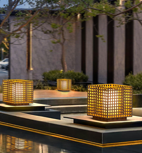 Luces de camino solares de paisaje de estilo chino, lámparas de pie cuadradas para patio exterior LED IP65, faros de columna <span class=keywords><strong>solar</strong></span> de alimentación de CA - Product Image 1