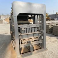 Ligne de production automatique de blocs de ciment Hong Fan QT6-15 haute durabilité, équipement de moulage de briques creuses à haut rendement