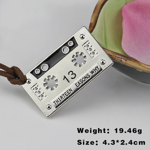 Portachiavi in Metallo a Forma di Audiocassetta del Film '13 Reasons Why', Gioiello Punk per <span class=keywords><strong>Donna</strong></span>, Regalo con Logo - Product Image 6