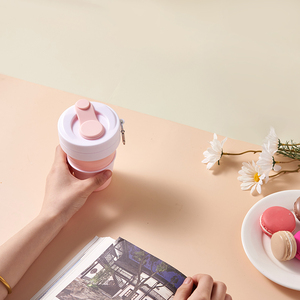 ขวดน้ำแนวสปอร์ตพับได้ทำจากพลาสติกซิลิโคนขนาด11.85ออนซ์/350มล. พร้อมหลอดสำหรับกิจกรรมกลางแจ้ง - Product Image 5