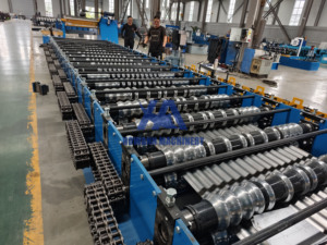 Meilleur Prix Machine de Fabrication de Silos en Acier Galvanisé à Entraînement Automatique Entièrement Automatique pour Panneaux Ondulés de Toiture - Product Image 2