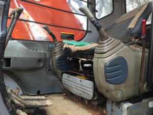 Excavatrice d'occasion Hitachi Ex200, belles performances, excavatrice Hitachi Ex200-2 Ex200-3 Ex200-5, excavatrice Hitachi à vendre - Product Image 5