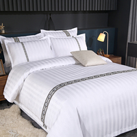 Ensemble de quatre pièces d'hôtel cinq étoiles 120g sangle de tissage en sergé épaissie literie blanc pur