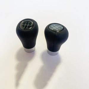 Pommeau de levier de vitesse en cuir ergonomique pour BMW E46 Série 3 Série 5 Transmission manuelle - Product Image 1