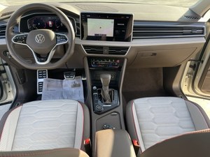 Venta Especial: <span class=keywords><strong>Volkswagen</strong></span> <span class=keywords><strong>Tiguan</strong></span> L 2022, Bajo Kilometraje (50k km), SUV Usado, Listo para Enviar, <span class=keywords><strong>Precio</strong></span> al por Mayor - Product Image 5
