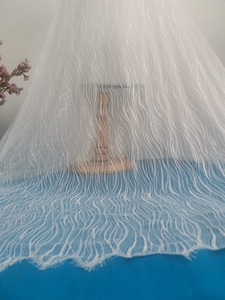 Tela decorativa suave de encaje <span class=keywords><strong>Chantilly</strong></span>, tejido blanco <span class=keywords><strong>con</strong></span> Pestaña para velos y <span class=keywords><strong>vestidos</strong></span> de novia, venta al por mayor - Product Image 5