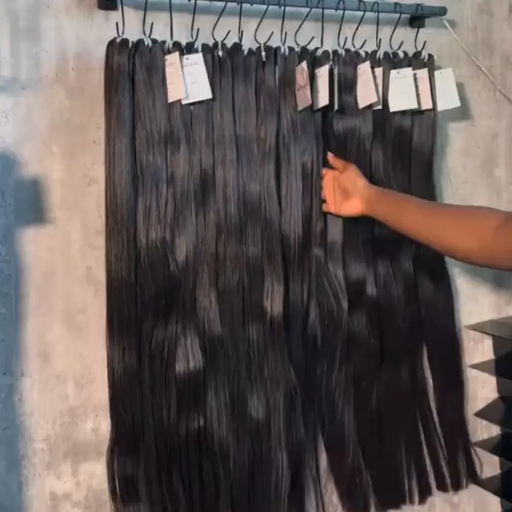 Grosir kualitas tinggi vendor rambut Virgin, 100% produk rambut Brasil Virgin alami bundel rambut manusia dengan penutup