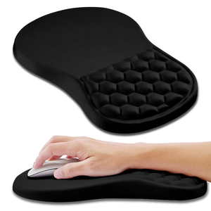 <span class=keywords><strong>Tapis</strong></span> <span class=keywords><strong>de</strong></span> <span class=keywords><strong>souris</strong></span> <span class=keywords><strong>ergonomique</strong></span> Support <span class=keywords><strong>de</strong></span> poignet, Repose-poignet <span class=keywords><strong>Tapis</strong></span> <span class=keywords><strong>de</strong></span> <span class=keywords><strong>souris</strong></span> Soulagement <span class=keywords><strong>de</strong></span> la douleur du <span class=keywords><strong>canal</strong></span> <span class=keywords><strong>carpien</strong></span> Mousse à mémoire intégrée Pente Massage Bulge - Product Image 3
