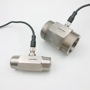 Conector M12 Pin de fornecimento de fábrica 1,5 "2" Sensor de fluxo de água de turbina de aço inoxidável DN25 DN40 DN50 Medidor de fluxo de efeito Hall