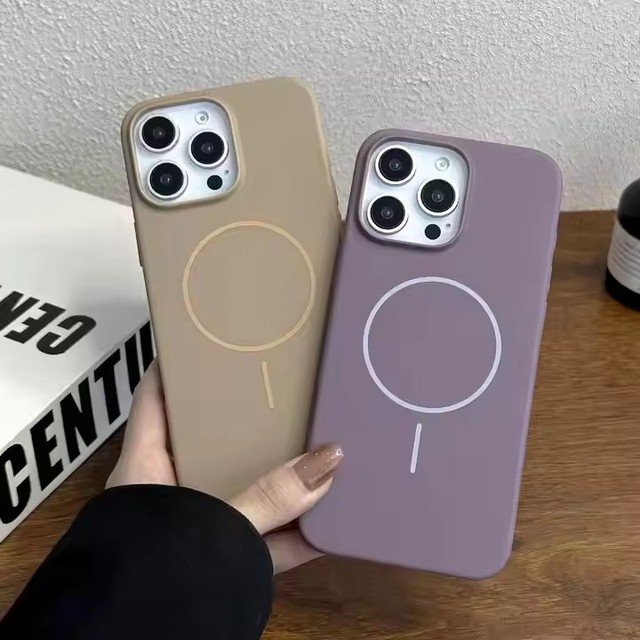 2025 New Design Phone Case for Clean Phone Cases Luxury Magnetic Cases Phone Adaptable Accessories for Customers