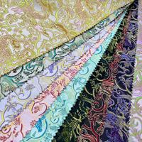 Neu Eingetroffener Metallischer Hochwertiger Luxus-Dekorations-Jacquard-Brokatstoff für Damenkleidung