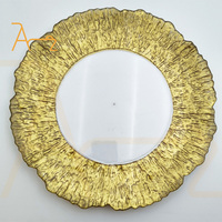 Assiette de table ronde en plastique acrylique argenté de décoration de mariage 13 pouces Assiette de table de luxe pour l'événementiel Assiettes de présentation en gros