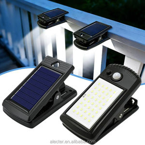 Lámpara Solar con Sensor de Movimiento Alecter APH-L148, IP54 Impermeable, 3500K Blanco Cálido, 300 Lúmenes, Portátil, Seguridad Exterior para Terraza - Product Image 1