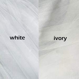 LY-WV0060 लक्जरी कढ़ाई फीता ब्राइडल घूंघट 300 सेमी-400 सेमी लंबा, कंघी और शादी की सजावट के लिए दुल्हन के साथ - Product Image 4