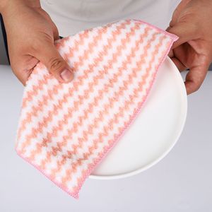 Cationic Wipe Coral Fleece Absorbant Striped Hand Towel Serviette de vaisselle sans huile Cuisine Nettoyage <span class=keywords><strong>Lingette</strong></span> Chiffon à récurer - Product Image 6