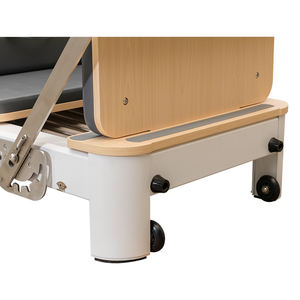 <span class=keywords><strong>Reformer</strong></span> Pilates ONEMAX Hitam Putih Maple, Logo Dapat Disesuaikan, Dilengkapi Kaki <span class=keywords><strong>Aluminium</strong></span> - Product Image 3