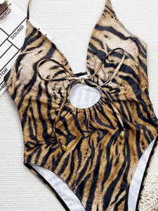 Foto di Donne <span class=keywords><strong>in</strong></span> Costumi da Bagno <span class=keywords><strong>Ragazze</strong></span> <span class=keywords><strong>in</strong></span> <span class=keywords><strong>Bikini</strong></span> Sexy - Product Image 5