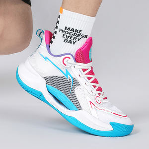 Zapatillas altas transpirables de marca personalizada de fábrica al por mayor OEM Cool Night Glow, zapatillas de baloncesto prácticas - Product Image 4