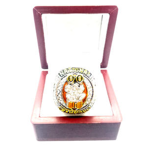 Anillo de Colección Conmemorativo del Campeonato de los Tigres 2018, para Hombre, Casual, Moderno, Chapado en Platino/Oro Rosa, con Incrustaciones de Cristal en Forma de Corazón - Product Image 4