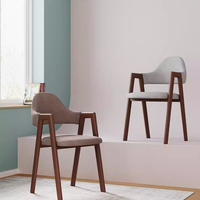 Chaise de salle à manger moderne et confortable pour restaurant et café, chaise simple en forme de A, en fer, bois massif et cuir, mobilier commercial