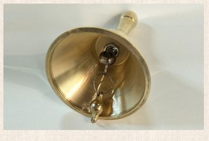 All'ingrosso metallo ottone manubrio di natale tavolo campana di ricevimento cena a mano campana Hotel scrivania suoneria - Product Image 3