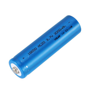 Batterie au lithium rechargeable 18650 3000Mh 3.7V Blue Skin pour lampes de poche et lampes frontales - Product Image 1