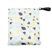 Sac à couches de voyage de stockage réutilisable de sac sec humide imperméable portatif