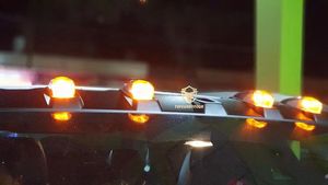 ระบบไฟส่องสว่างอัตโนมัติ ไฟ LED บนหลังคา อุปกรณ์ตกแต่งฝาครอบหลังคาหน้า สำหรับ <span class=keywords><strong>Ranger</strong></span> T8 ปี 2018 2019 2020 <span class=keywords><strong>2021</strong></span>+ Wildtrack <span class=keywords><strong>XLT</strong></span> - Product Image 3