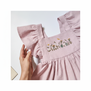 ชุดเดรสผ้าลินินปักทำด้วยมือสำหรับเด็กผู้หญิงสไตล์ลำลองสำหรับวันเกิดครั้งแรกของเด็กวัยหัดเดินผลิตในเวียดนาม - Product Image 1