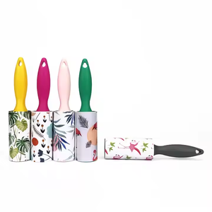 Rodillo Quitapelusas Extra Adhesivo y Ecológico Personalizado para Amantes de las Mascotas, Juego Mega Value de 60 Hojas, Removedor Manual de Pelo de Papel para Perros y Mascotas - Product Image 1