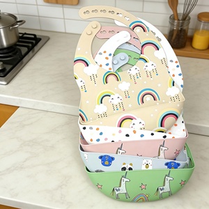 Bavoir bébé en silicone souple, imperméable, avec manches, sans BPA, attrape-miettes, style bandana - Product Image 5