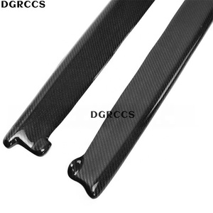 สเกิร์ตข้างคาร์บอนไฟเบอร์แท้แบบขัดเงาสำหรับรถ BMW ซีรีส์ 3 รุ่น F30 F35 ปี 2011-2016 พร้อมปีกข้าง ติดตั้งง่าย - Product Image 5