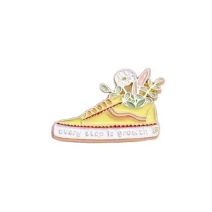 Fashion Yellow Shoes Shaped Enamel Pins every Step Is Growth Brooches Metal Soft Enamel Lapel Pin Gift For Student Friends