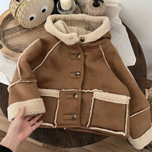 Tongxingyuan Girls Lambswool Suede Jacket Thickening Windproof Winter Coat With Hood For Kids - Product Image 4