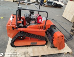 Supply Htm1200 <b>Remote</b> <b>Control</b> Crawler Lawn <b>Mower</b> with Engine 1200mm Cutting Width 40 Climbing - Product Image 2