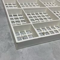 Nouveau panneau de sol en polypropylène à lattes pour poulets, facile à installer, avec 6 pieds de support, plateforme surélevée pour volailles, garantie de 3 ans