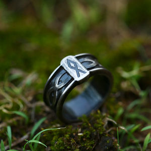 SS8-778R de soldado de acero inoxidable para hombre, joyería de diseño antiguo, Punk, Runas de plata - Product Image 3