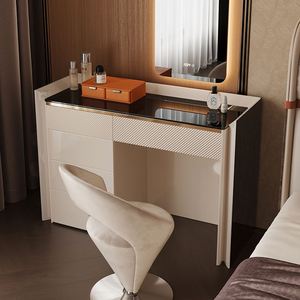 Tocador Ajustable de Lujo Ligero Estilo Italiano, Moderno y Sencillo, de Alta Gama, para Dormitorio Principal y Apartamento, con Gabinete y Luz Integrada - Product Image 2