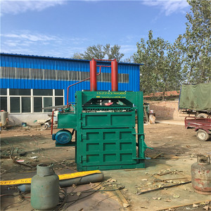 เครื่องอัดกระป๋องอลูมิเนียมแบบ PLC ควบคุมด้วยระบบไฮดรอลิกขนาดกะทัดรัด ปลอดภัยสูง รับประกัน 1 ปี ผลิตที่ซานตง - Product Image 2