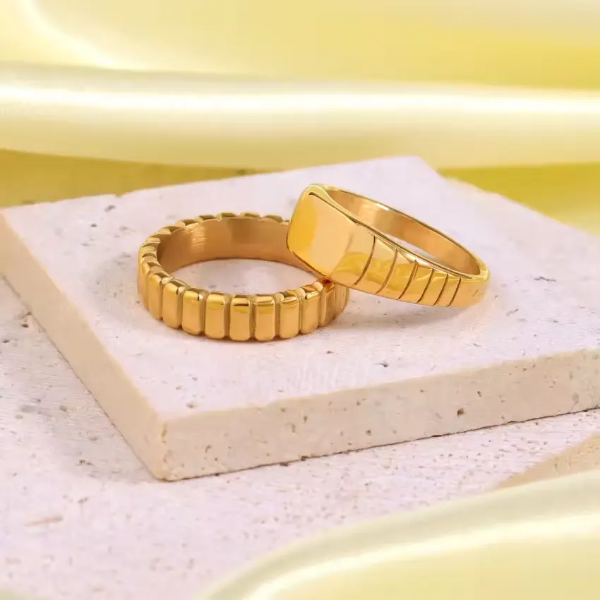 Neuer Unisex gedrehter Ring Edelstahl 18k Echtgold vergoldet 3 Designs Perlenringe nicht anlaufen Band Ring