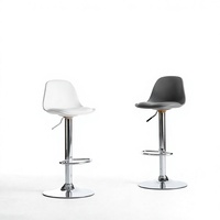 Tabouret de bar pivotant moderne à hauteur réglable en cuir PU avec base en métal chromé pour comptoir de bar à domicile ou hôtel