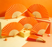 Éventail simple en bambou orange Lihuida de Guangdong, outil de refroidissement parfait pour l'été, essentiel pour la décoration