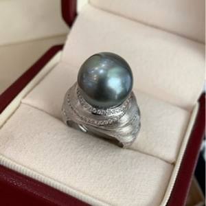งานฝีมือระดับยุโรป แหวนเงินแท้เทียบเท่าทองคำ K ประดับมุกแท้จากตาฮิติ ขนาด 13-14 มม. ไร้ตำหนิ สง่างามอย่างยิ่ง - Product Image 3