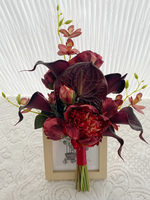Arrangements floraux artisanaux vintage Mori durables en lotus, calla et roses pour mariage, Saint-Valentin et photographie extérieure
