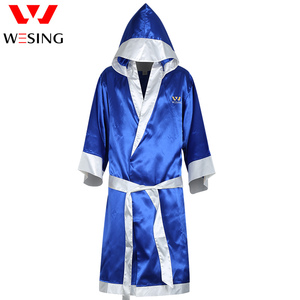 ชุดนักมวยสีแดงน้ำเงินน้ำหนักเบา ผ้าไนลอนซาติน สำหรับ MMA <span class=keywords><strong>มวยไทย</strong></span> มีฮู้ด - Product Image 1
