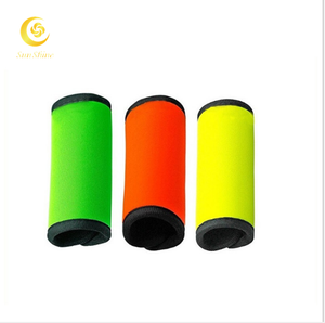 Pembungkus/Pegangan Bagasi Neoprene Tahan Air Desain Kustom Grosir - Product Image 2