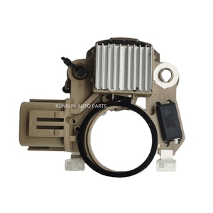 Régulateur <span class=keywords><strong>de</strong></span> <span class=keywords><strong>tension</strong></span> d'alternateur MD619618 pour Mitsubishi <span class=keywords><strong>L200</strong></span> Pajero moteur 4D56 - Product Image 1